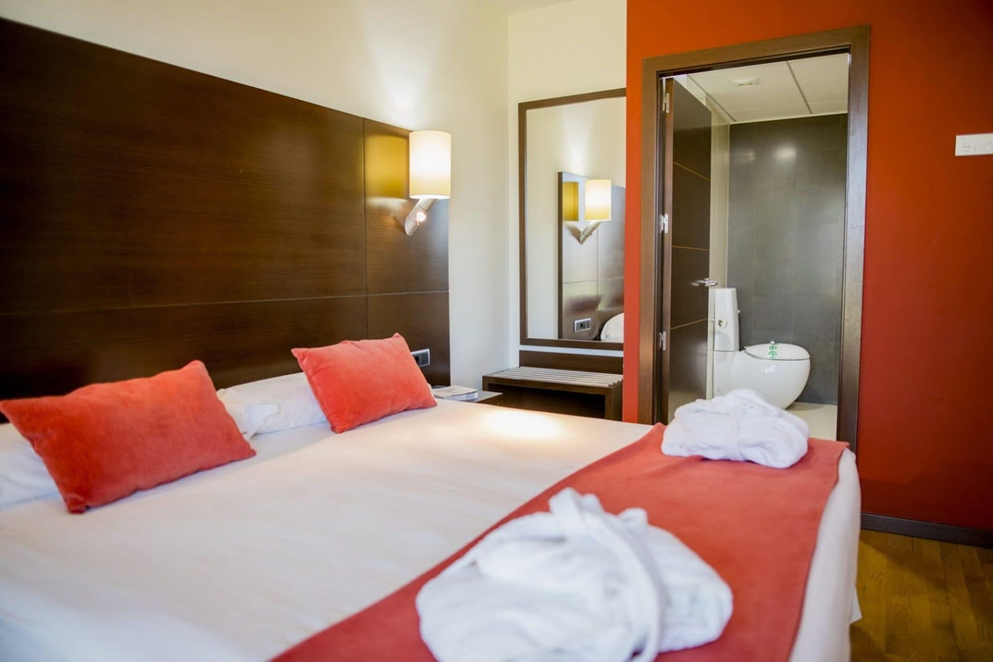Hotel Hospedium Valles De Gredos Golf 4*