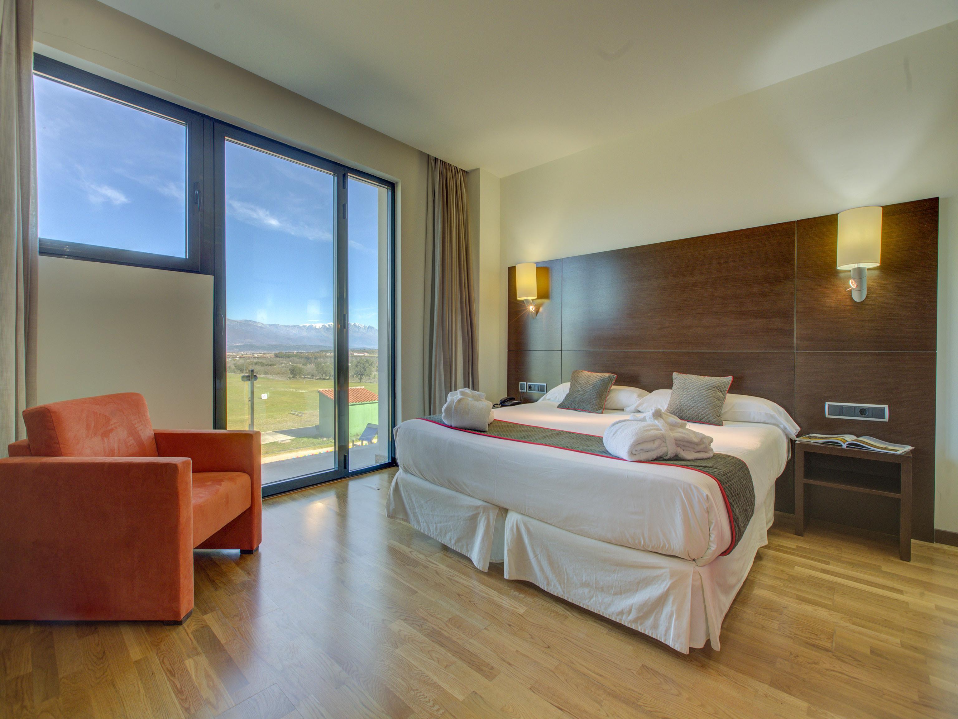 Hotel Hospedium Valles De Gredos Golf 4*